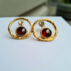 Orecchini Cerchi con Granato Rosso in Argento e Bronzo OR759
